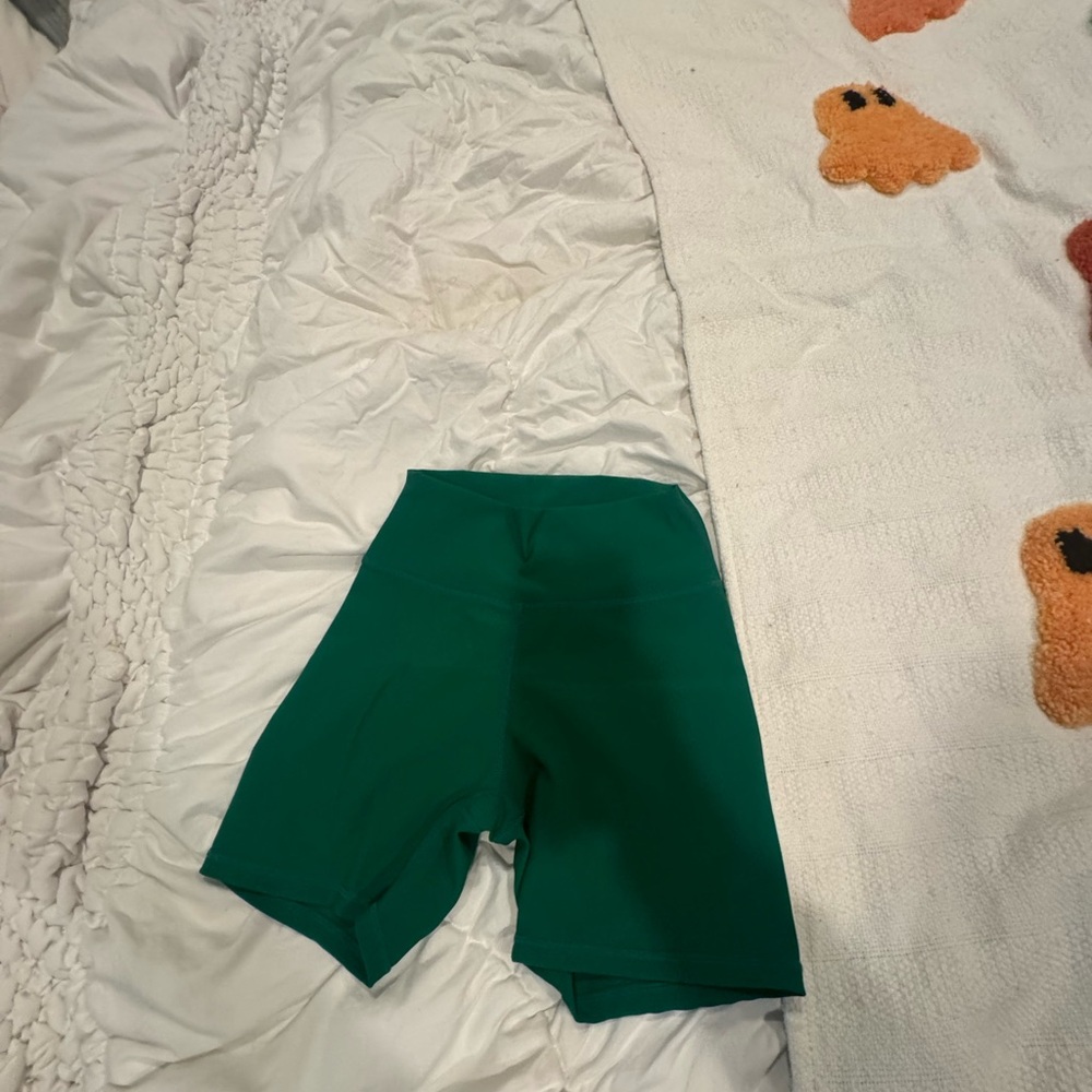 Never worn gym Shorts